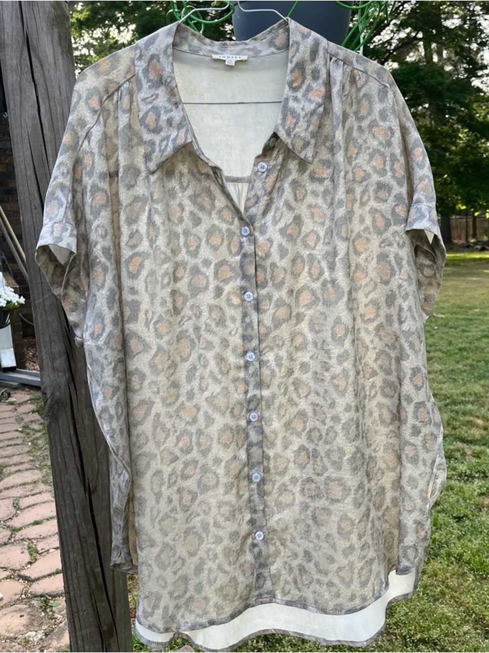 JODIFL Gold & Silver Leopard Print Button-Up Short Sleeve Blouse Top - Size XL